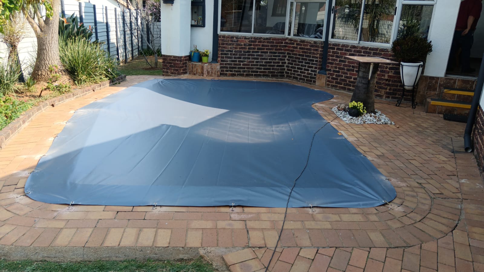 Handyman pool cover repair Centurion